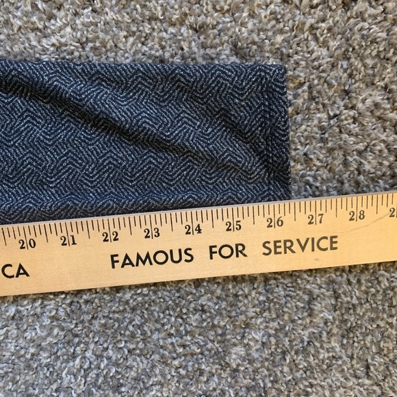 Athleta Zig Zag Leggings - Picture 6 of 6